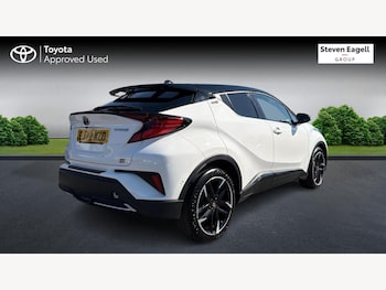 Used Toyota C-HR 2023 for sale - 79532386: Photo
