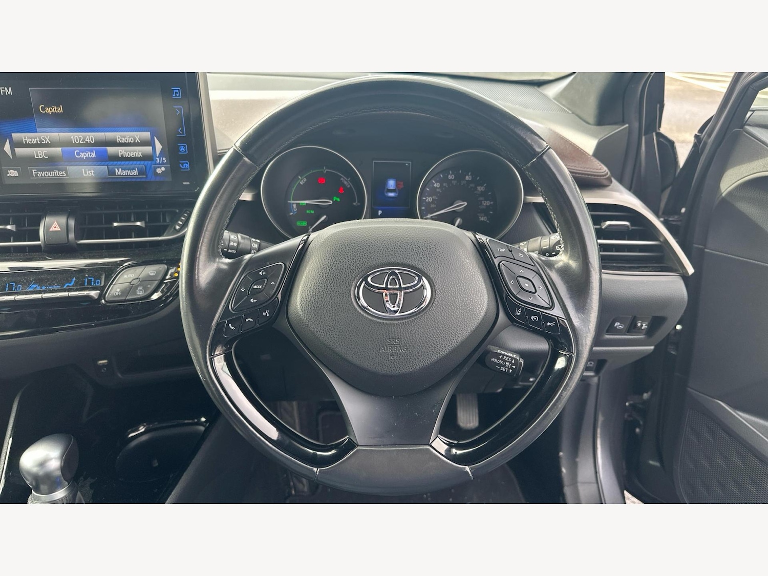 Used Toyota C-HR 2019 for sale - 77783104: Photo 10