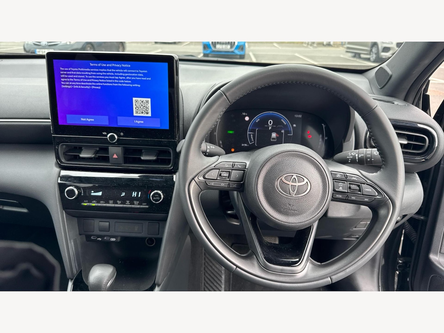 Used Toyota Yaris Cross 2024 for sale - 76314591: Photo 7