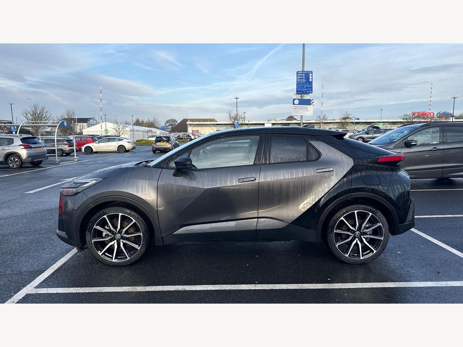 Used Toyota C-HR 2024 for sale - 78185396: Photo 18