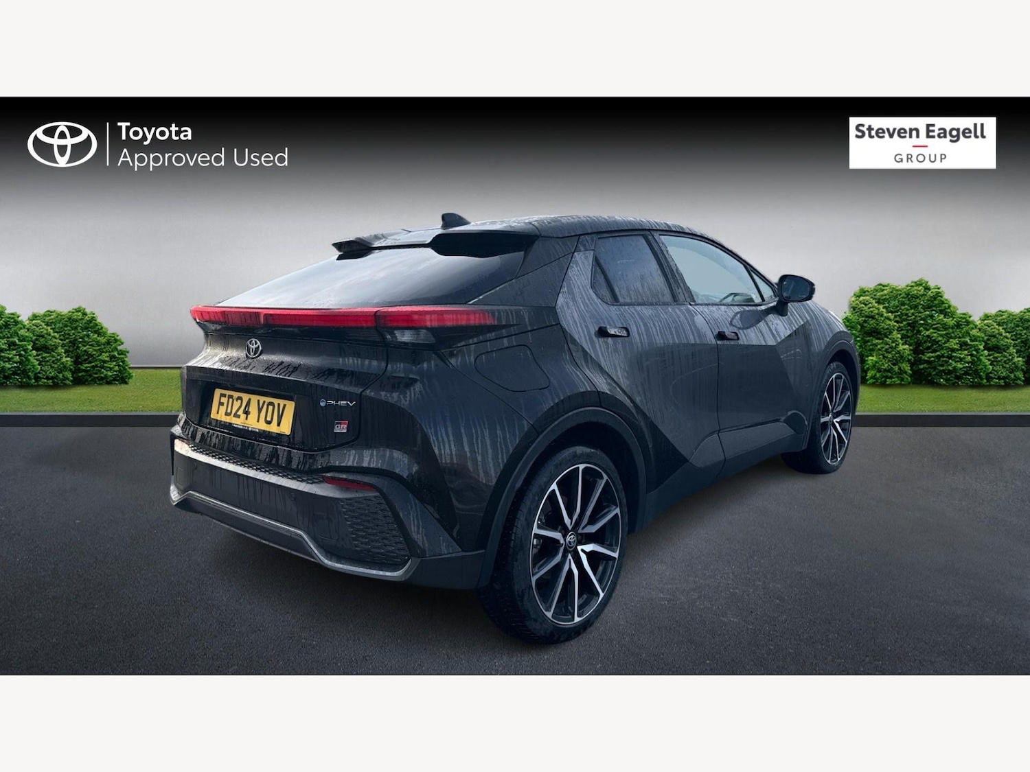 Used Toyota C-HR 2024 for sale - 78185396: Photo 2