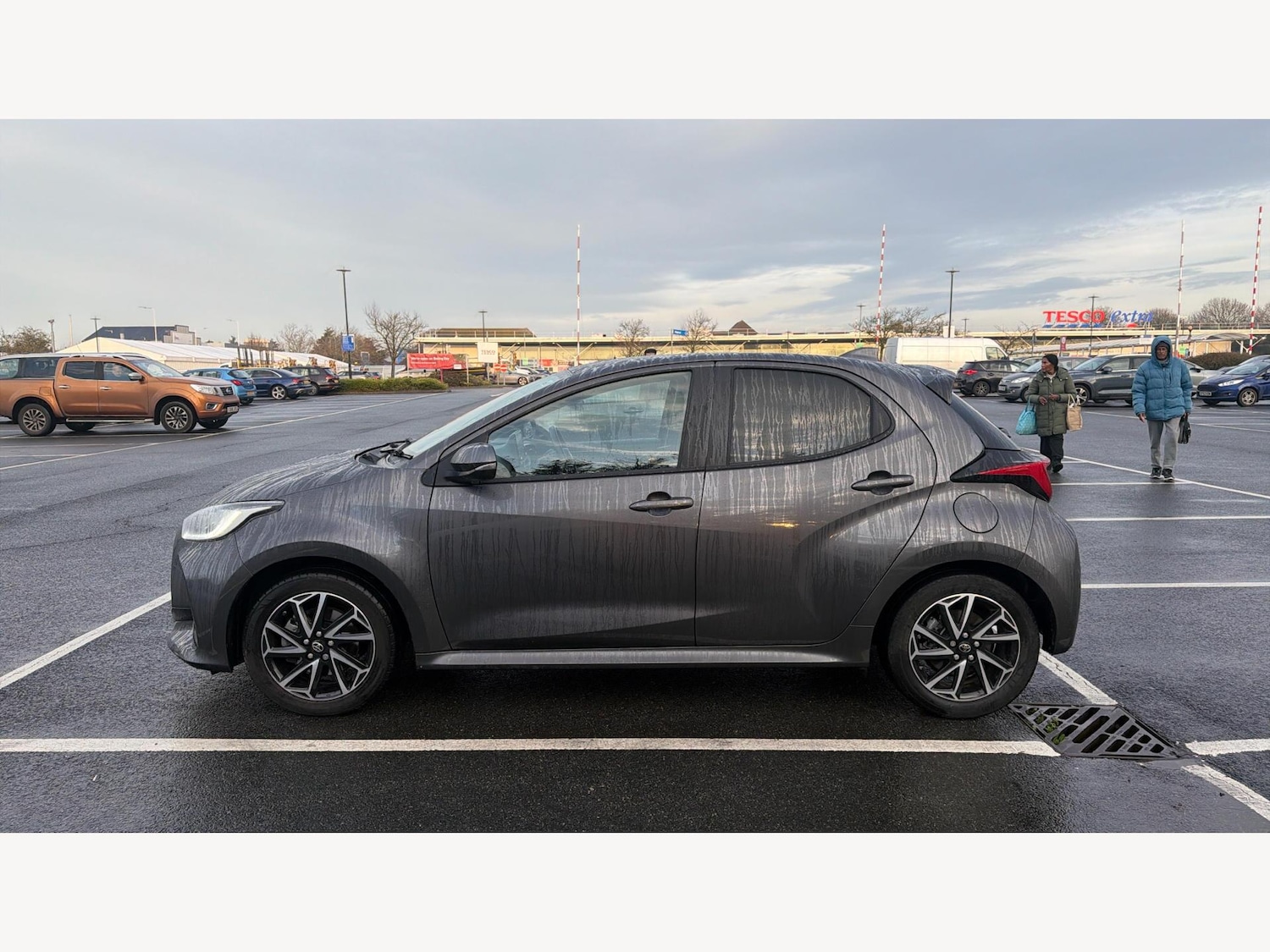 Used Toyota Yaris 2023 for sale - 77331354: Photo 19