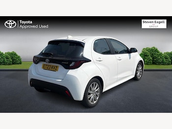 Used Toyota Yaris 2023 for sale - 79336705: Photo