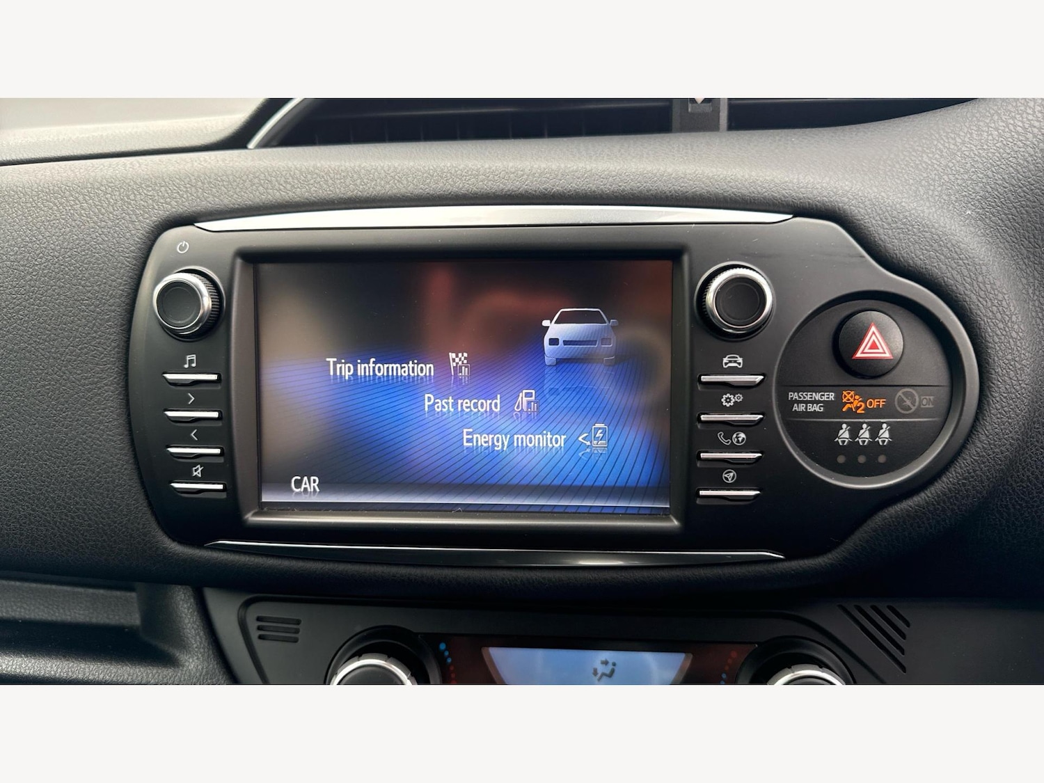 Used Toyota Yaris 2020 for sale - 76521745: Photo 9