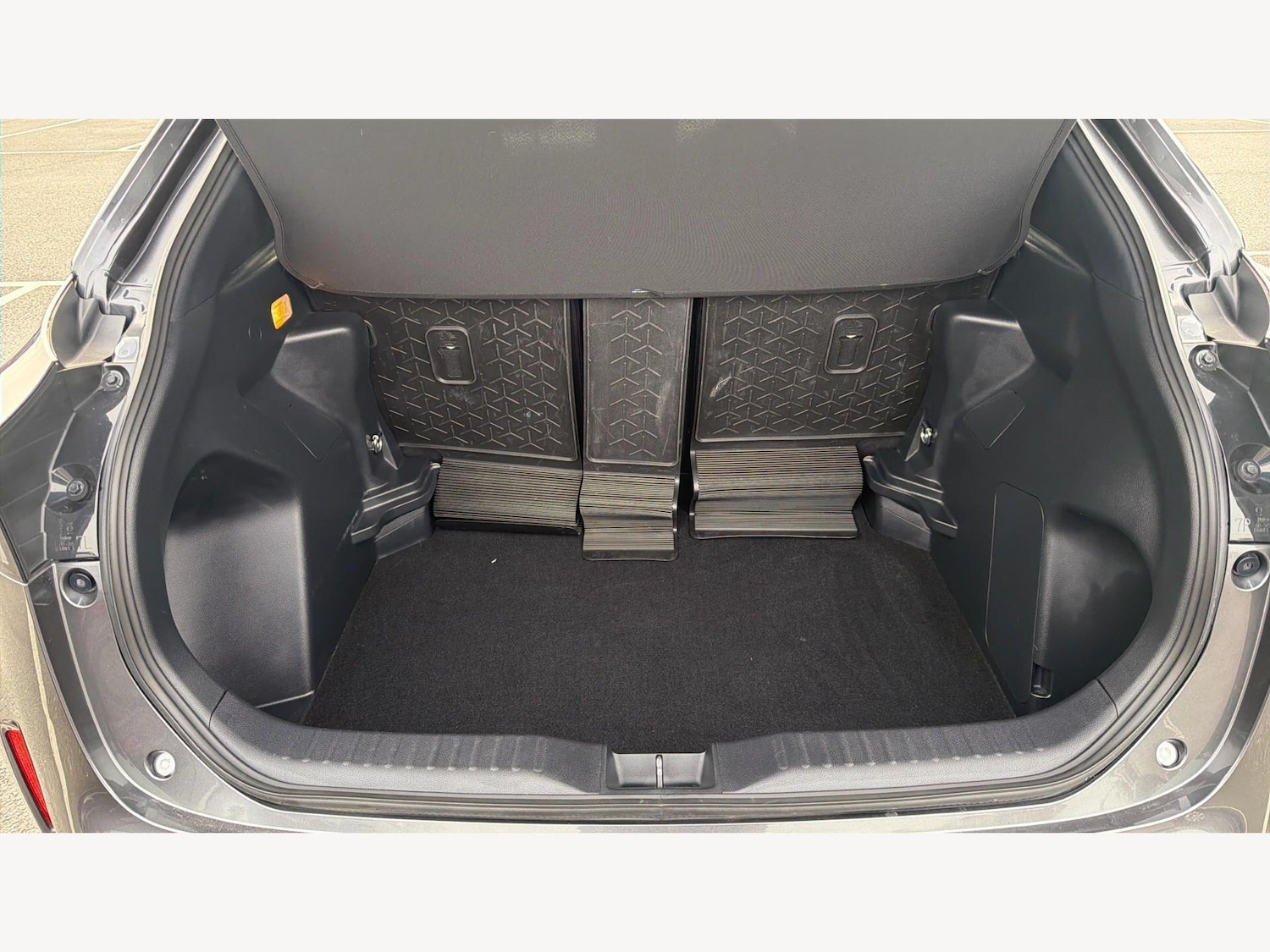 Used Toyota Yaris Cross for sale - 78136343: Photo 17