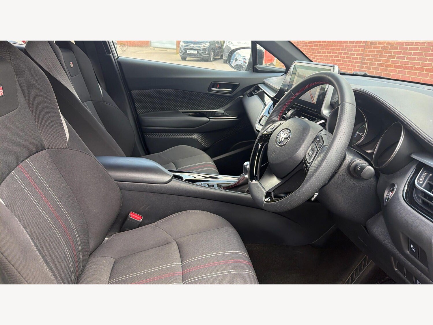 Used Toyota C-HR for sale - 78006936: Photo 13