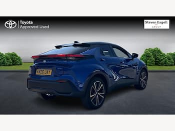 Used Toyota C-HR 2026 for sale - 79483952: Photo