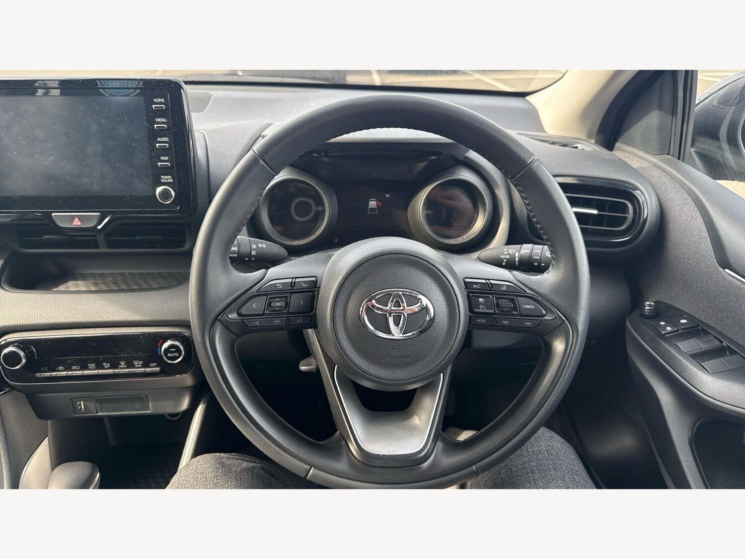 Used Toyota Yaris for sale - 78006356: Photo 8