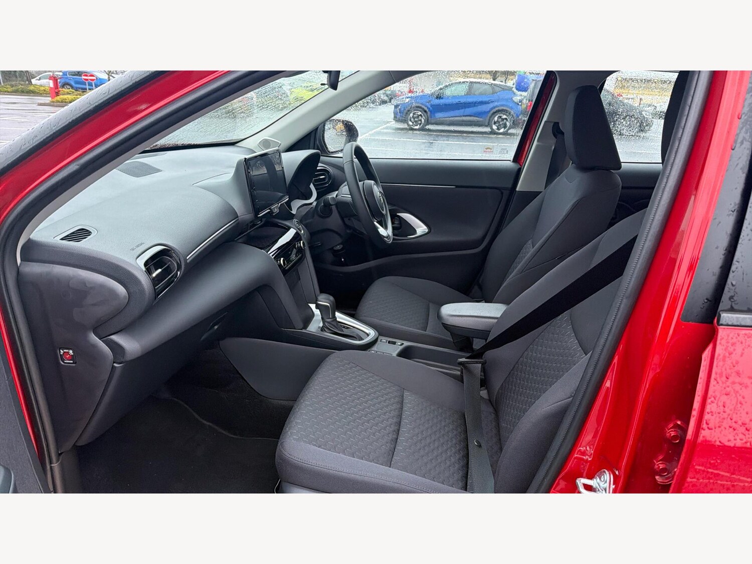 Used Toyota Yaris Cross for sale - 77175233: Photo 12