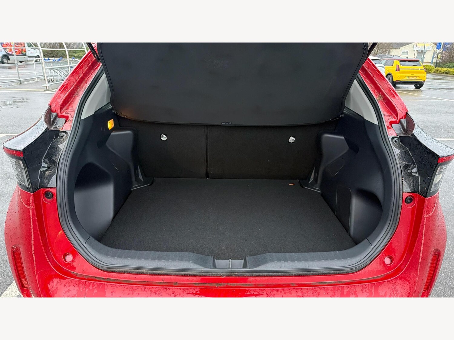 Used Toyota Yaris Cross for sale - 77175233: Photo 16