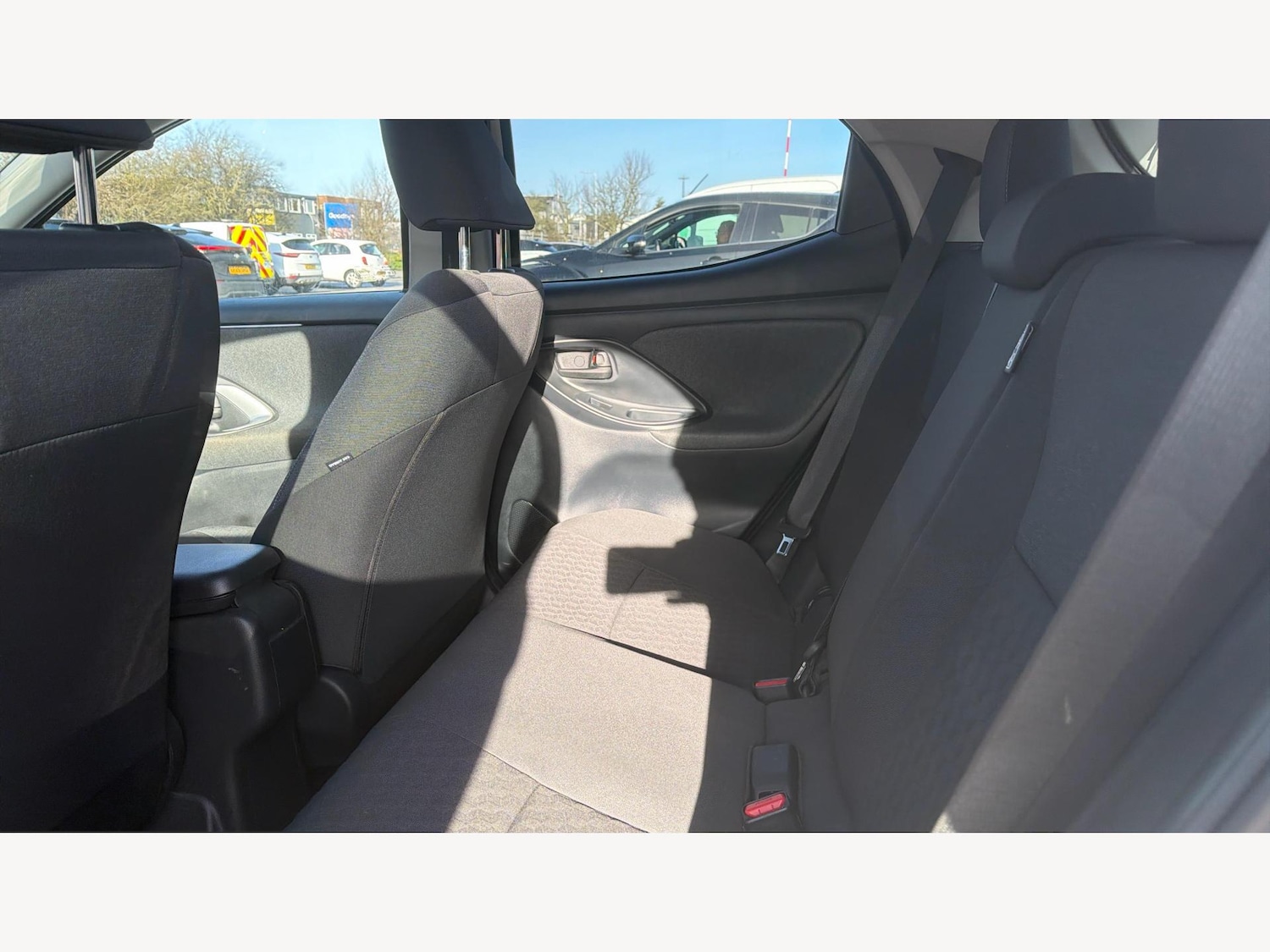 Used Toyota Yaris 2021 for sale - 77783515: Photo 15