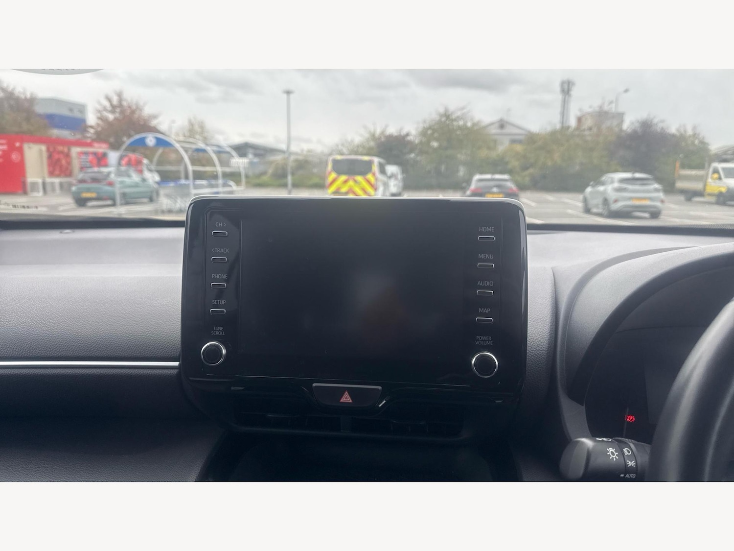 Used Toyota Yaris Cross 2022 for sale - 76399319: Photo 9