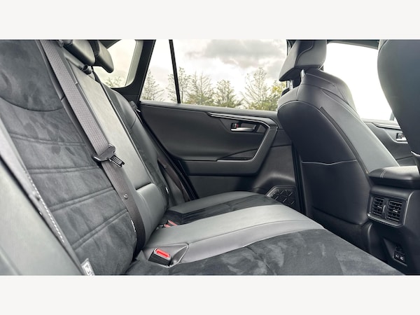 Used Toyota RAV4 2024 for sale - 76315072: Photo 14
