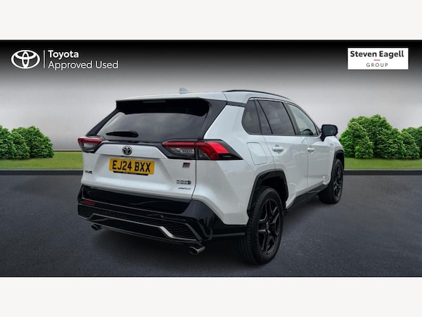 Used Toyota RAV4 2024 for sale - 76315072: Photo 2
