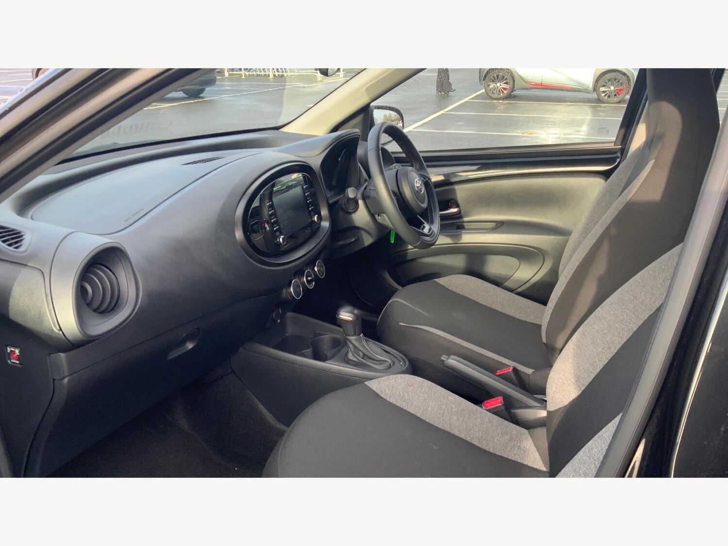 Used Toyota Aygo X 2022 for sale - 77054094: Photo 12