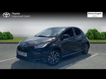 Used Toyota Yaris 2024 for sale - 74705008: Photo