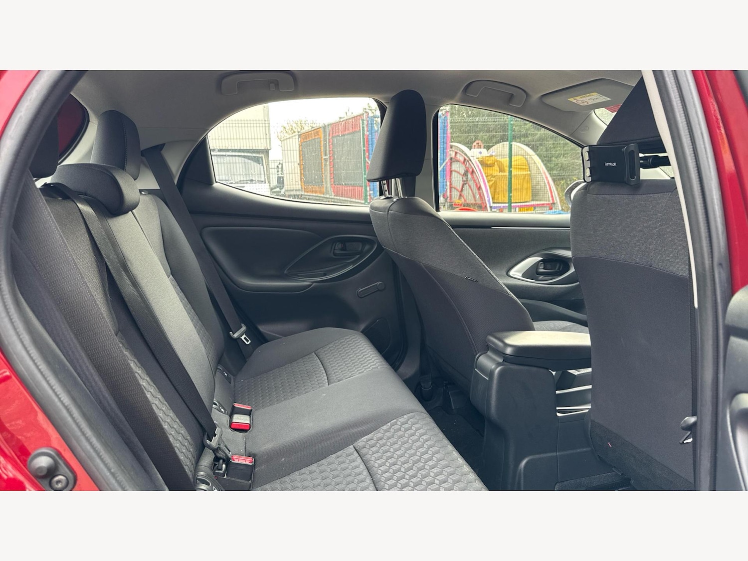 Used Toyota Yaris 2020 for sale - 76348876: Photo 14
