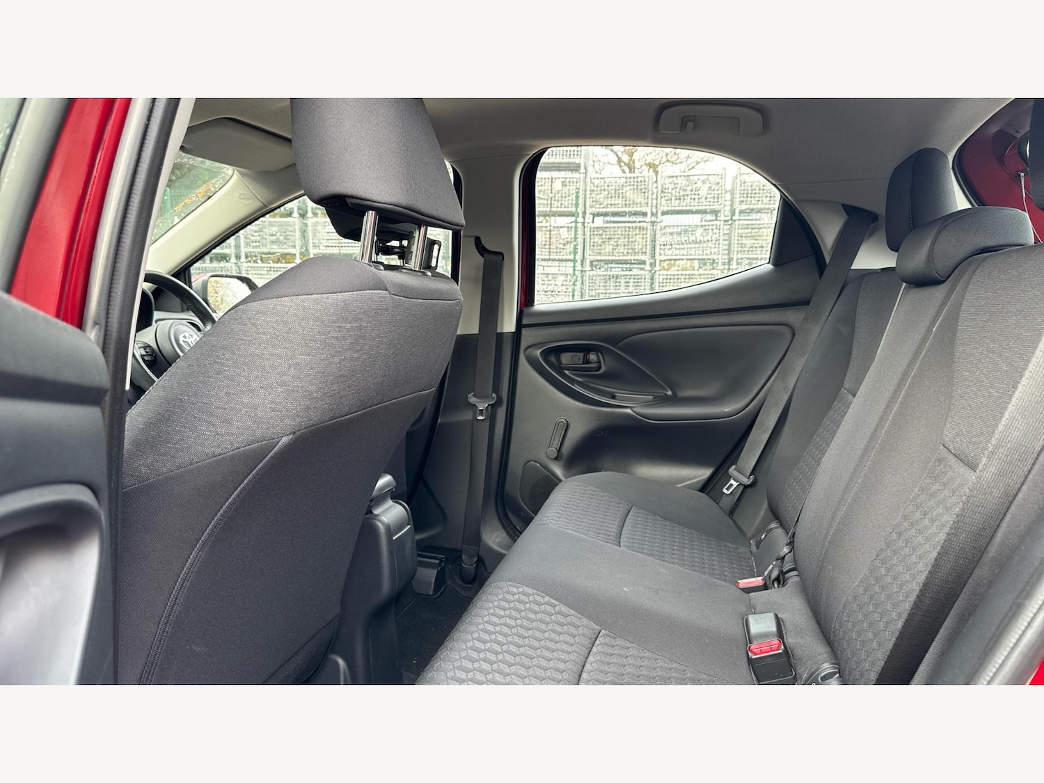 Used Toyota Yaris 2020 for sale - 76348876: Photo 15