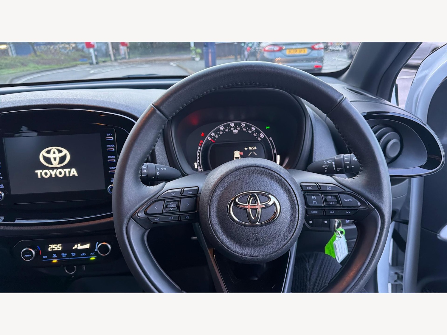 Used Toyota Aygo X 2024 for sale - 77131119: Photo 8