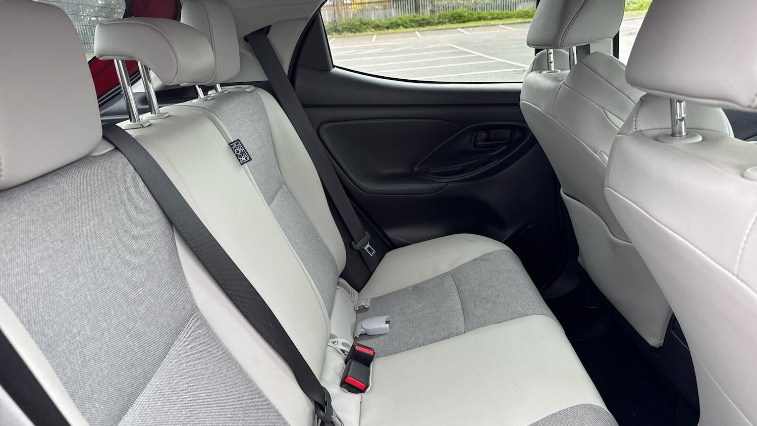 Used Toyota Yaris for sale - 78135995: Photo 12