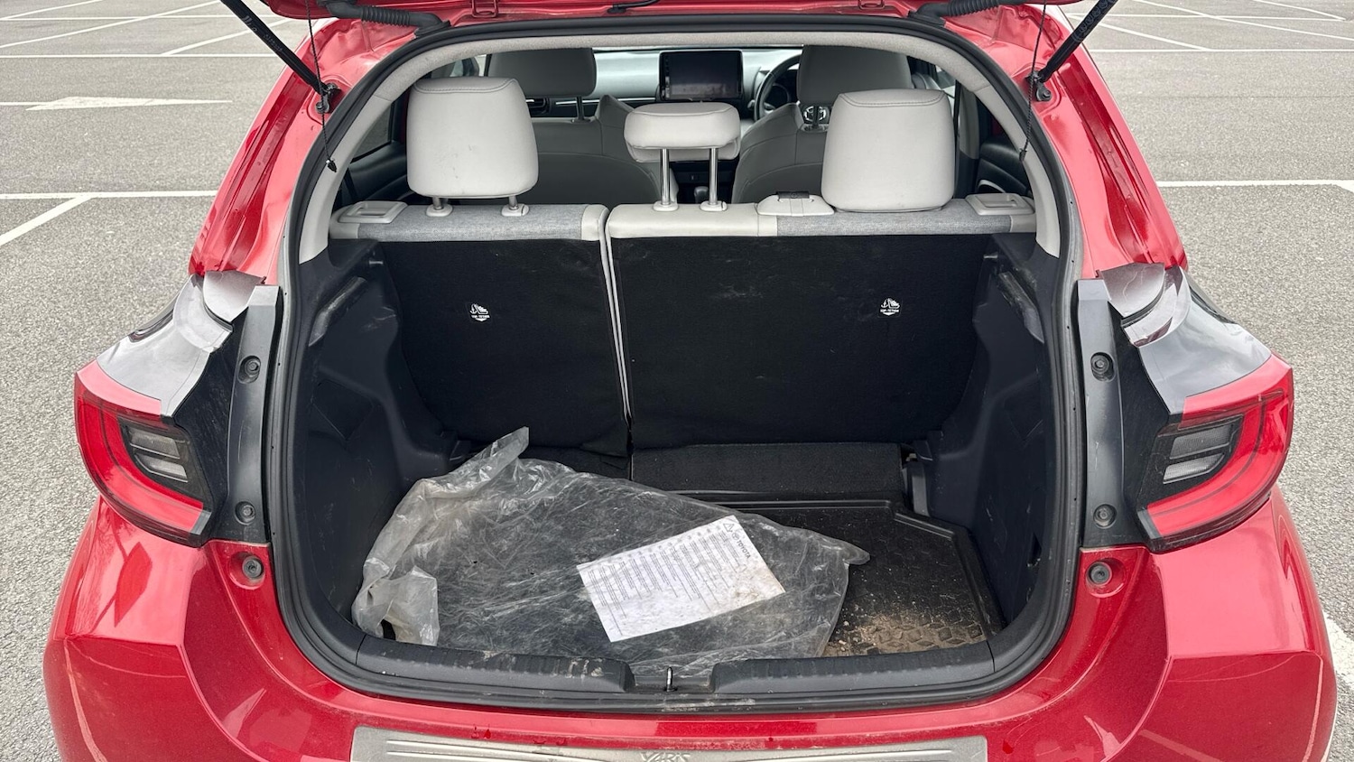 Used Toyota Yaris for sale - 78135995: Photo 14