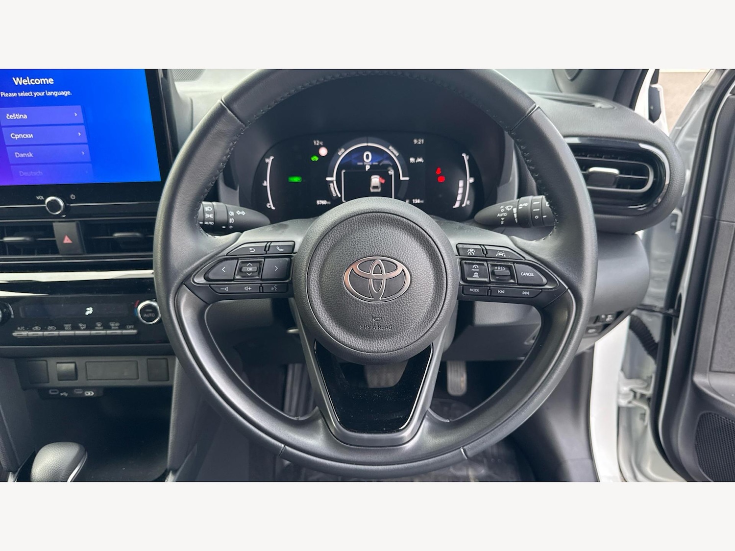 Used Toyota Yaris Cross 2024 for sale - 76521876: Photo 10