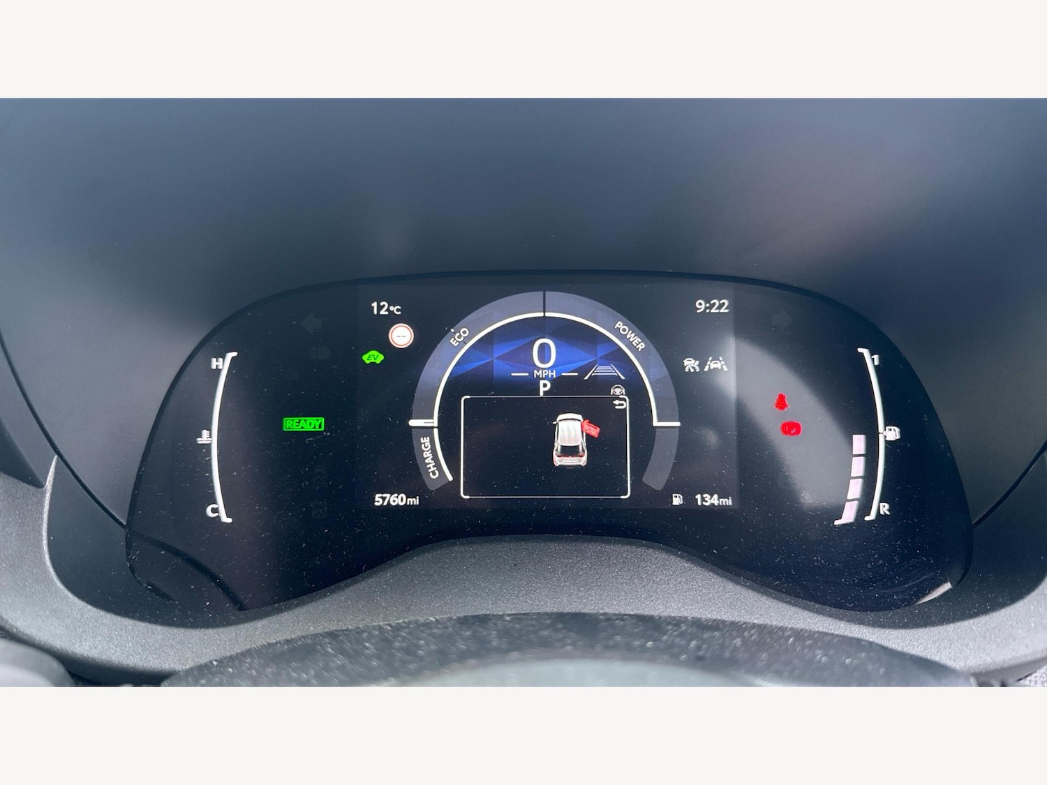 Used Toyota Yaris Cross 2024 for sale - 76521876: Photo 11