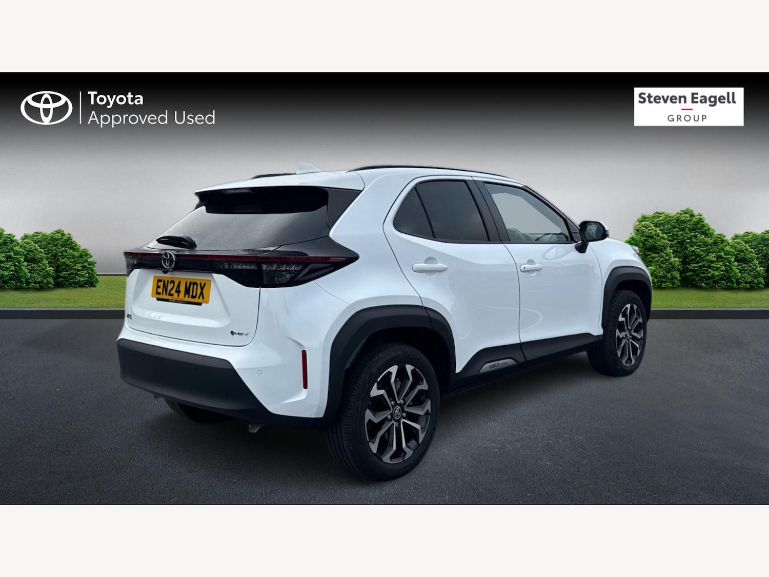 Used Toyota Yaris Cross 2024 for sale - 76521876: Photo 2