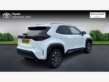 Used Toyota Yaris Cross 2024 for sale - 76521876: Photo