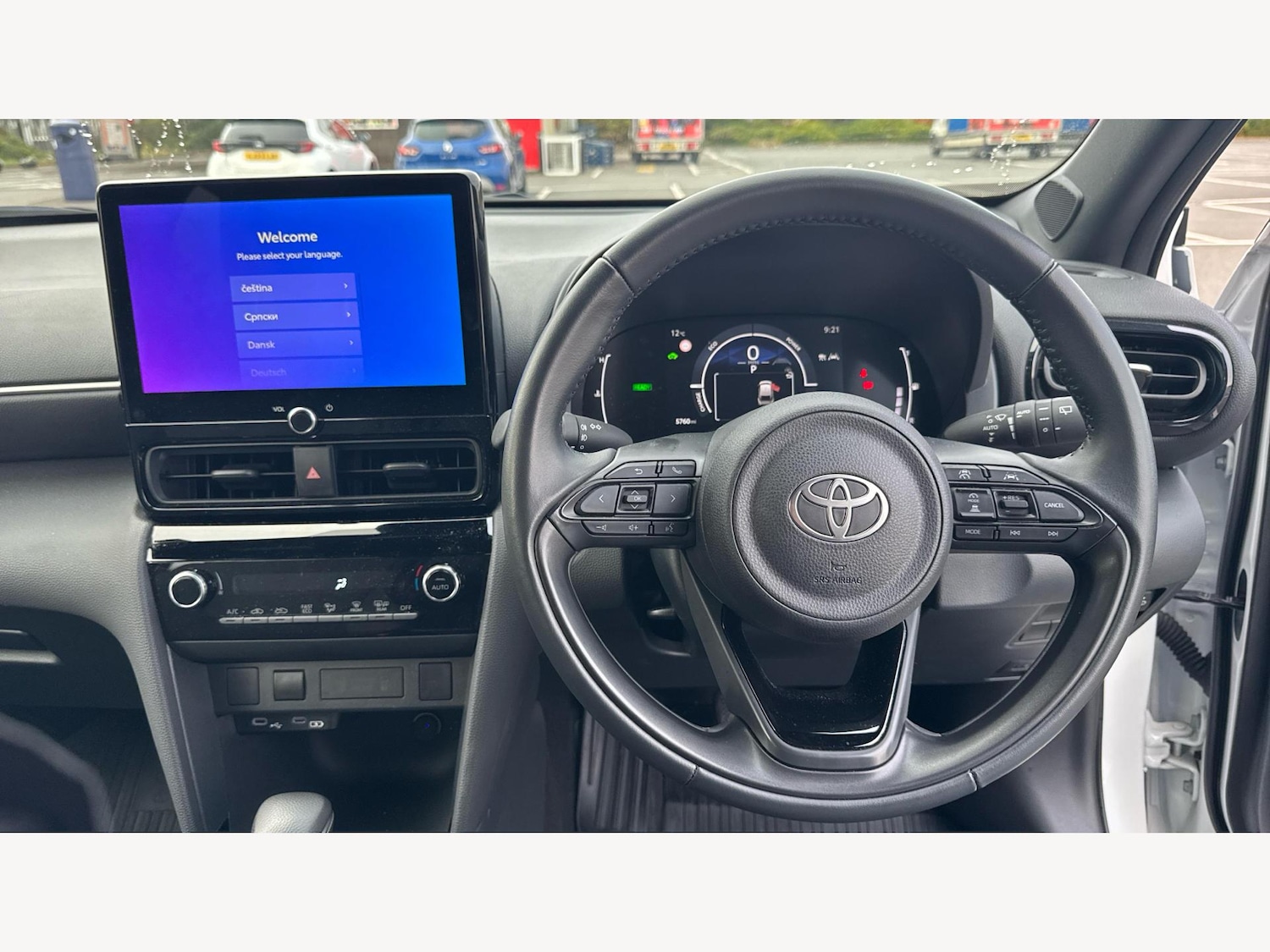 Used Toyota Yaris Cross 2024 for sale - 76521876: Photo 7