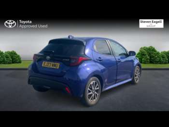 Used Toyota Yaris 2023 for sale - 74704990: Photo