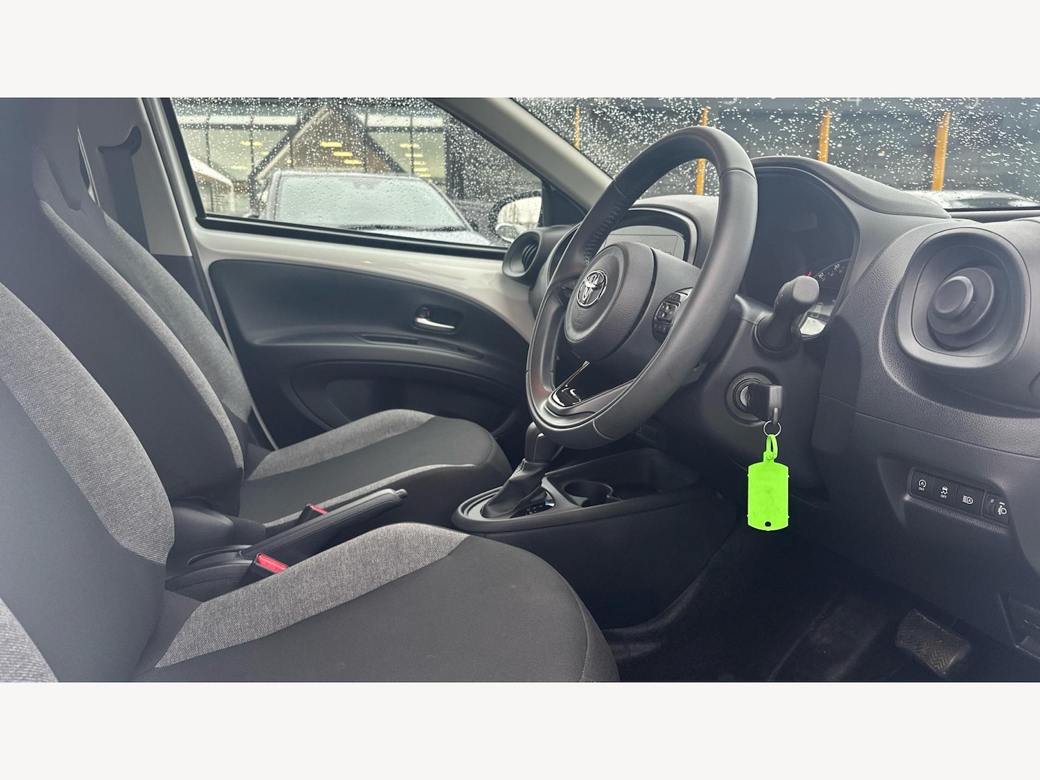 Used Toyota Aygo X for sale - 76728885: Photo 13