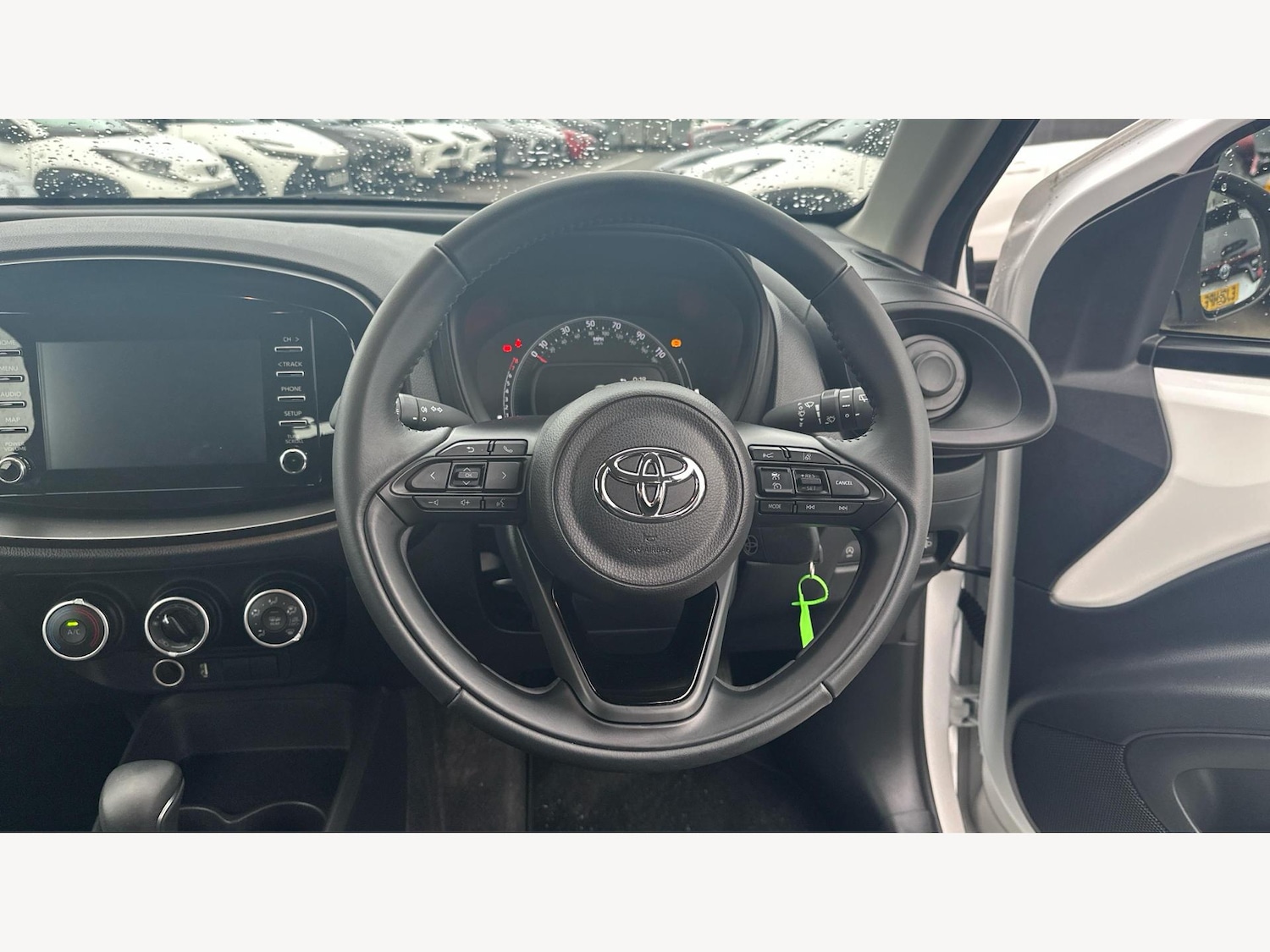 Used Toyota Aygo X for sale - 76728885: Photo 8