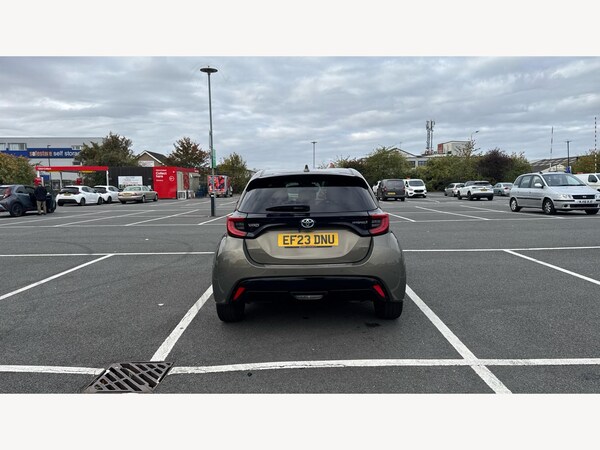 Used Toyota Yaris 2023 for sale - 76294995: Photo 21