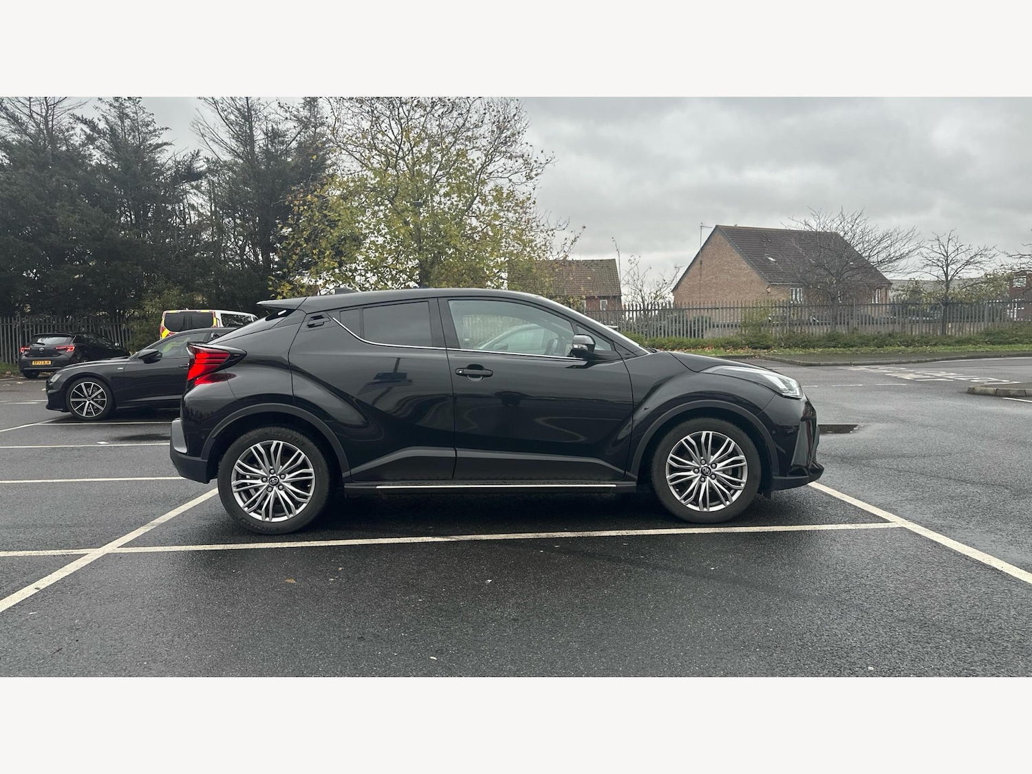 Used Toyota C-HR 2022 for sale - 76850524: Photo 18