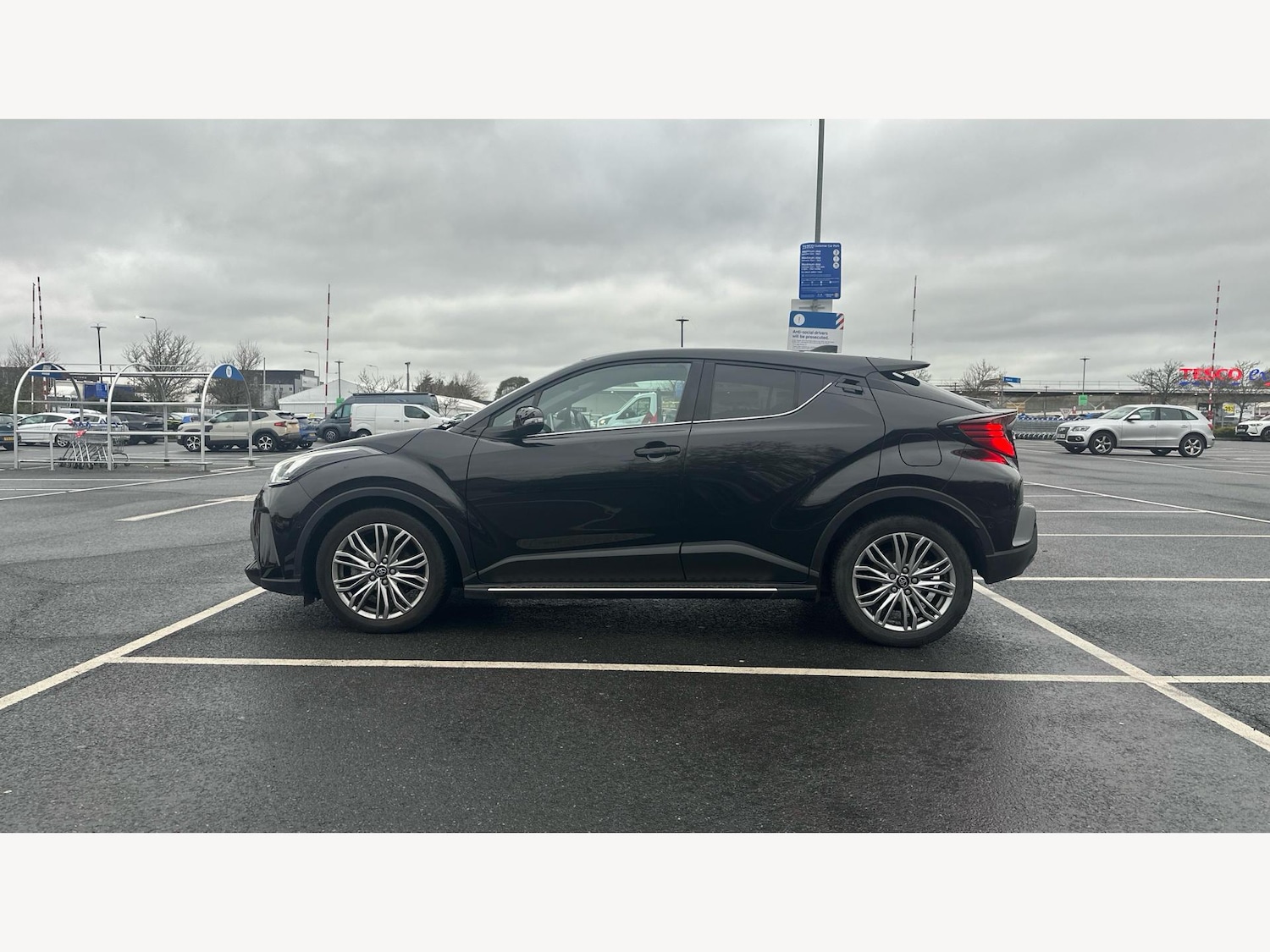 Used Toyota C-HR 2022 for sale - 76850524: Photo 19