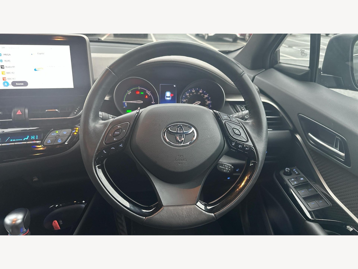 Used Toyota C-HR 2022 for sale - 76850524: Photo 8