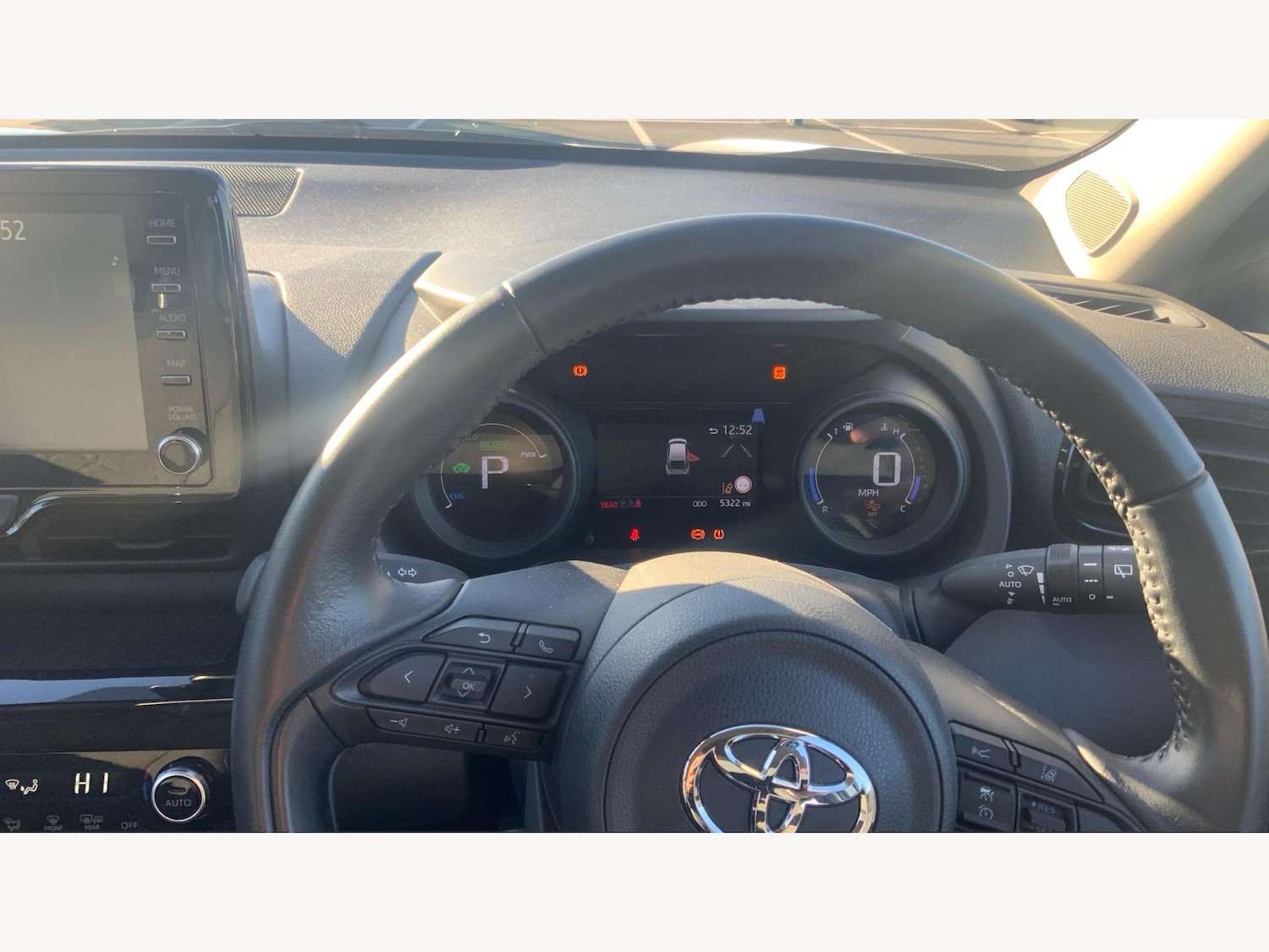 Used Toyota Yaris Cross 2024 for sale - 76825126: Photo 11