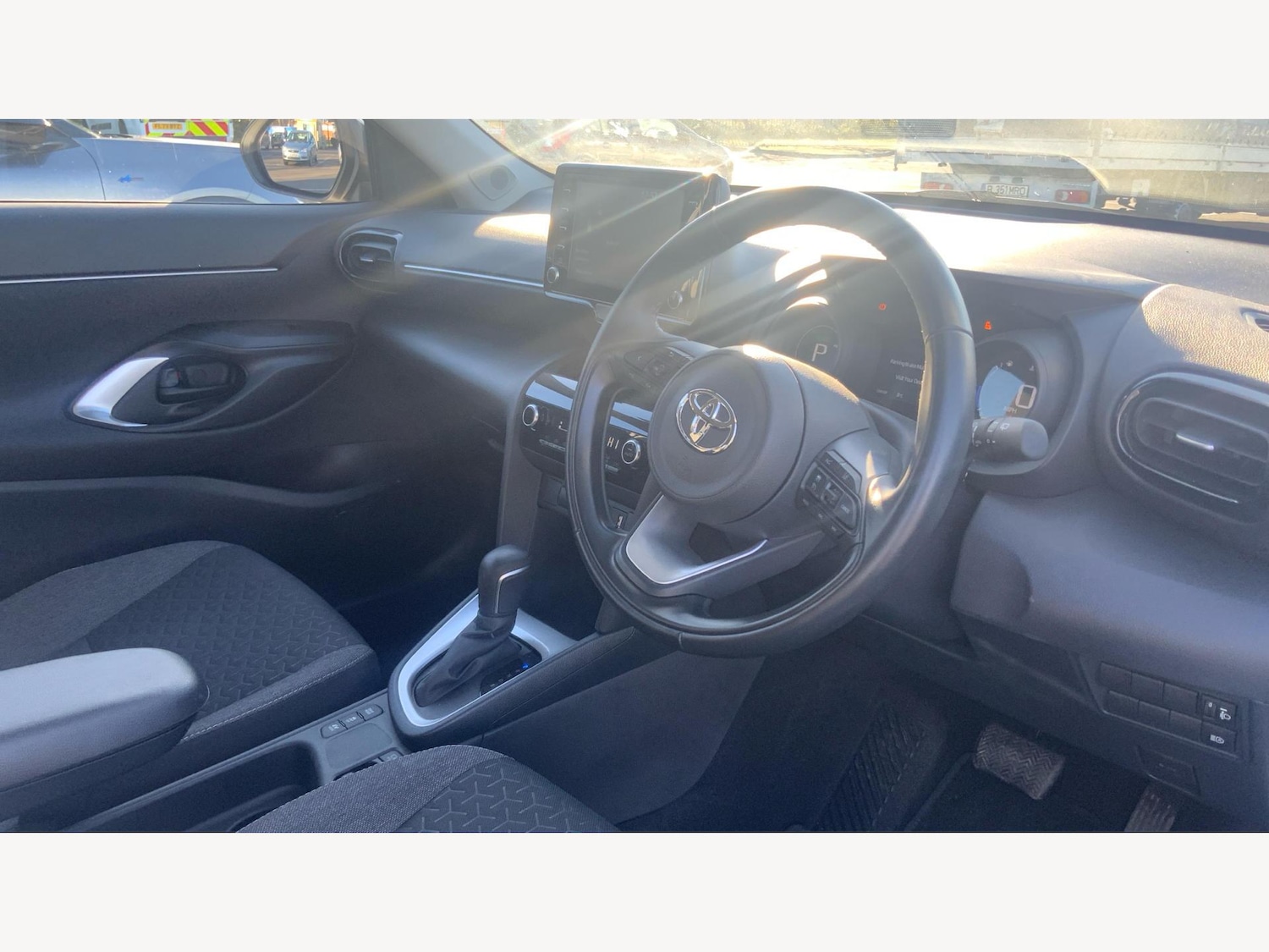 Used Toyota Yaris Cross 2024 for sale - 76825126: Photo 13