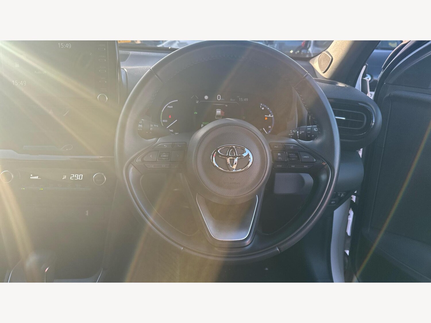 Used Toyota Yaris Cross 2023 for sale - 76850066: Photo 8