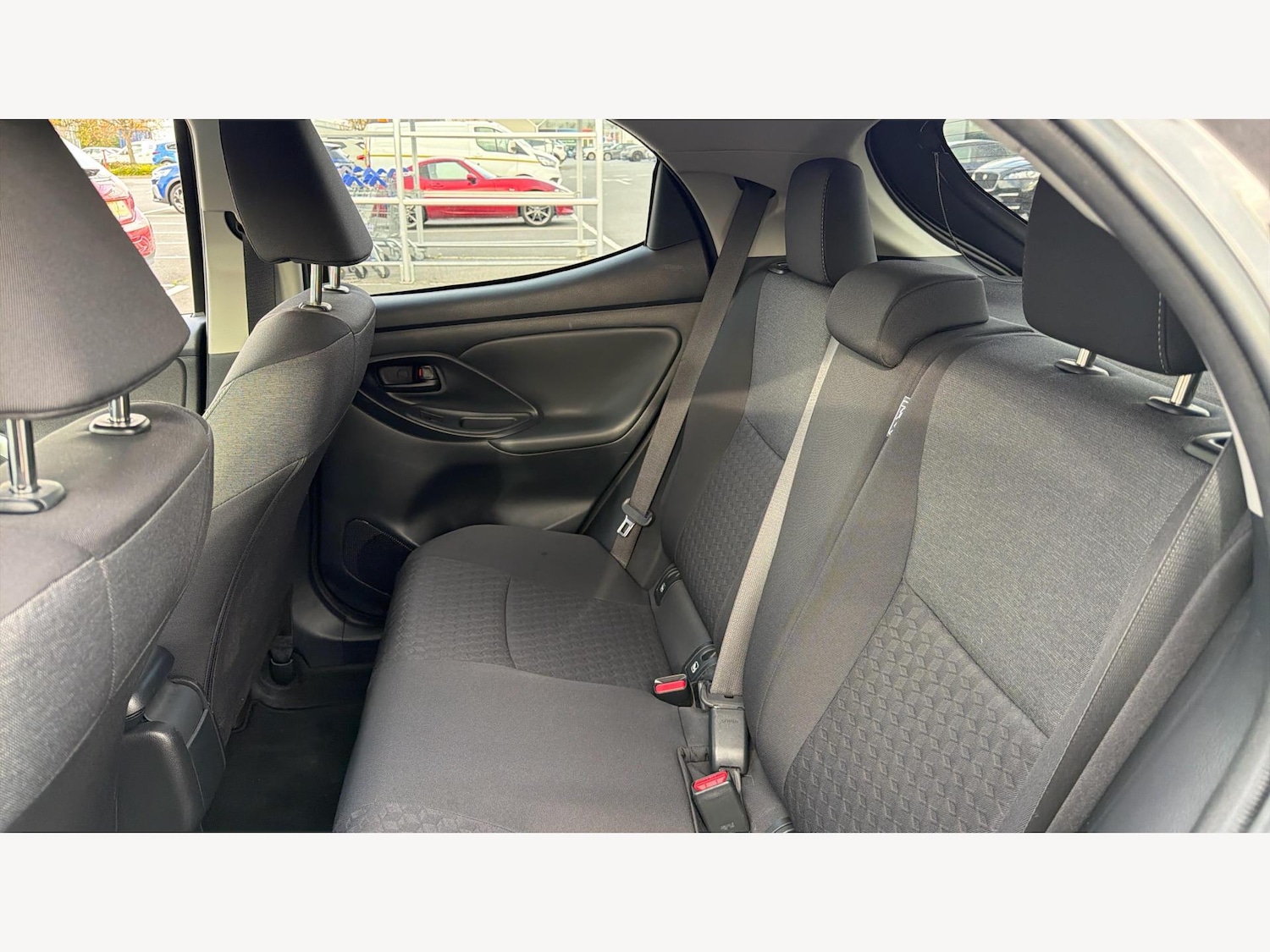 Used Toyota Yaris 2023 for sale - 76965244: Photo 15