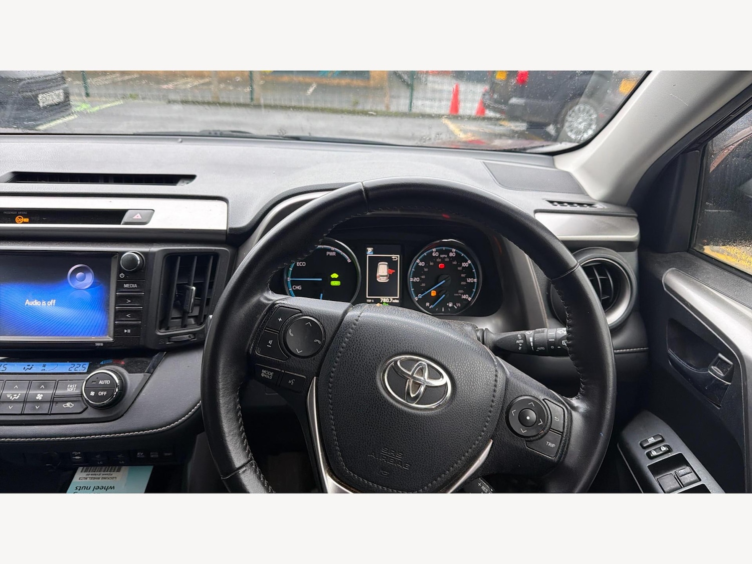 Used Toyota RAV4 2016 for sale - 76865687: Photo 10