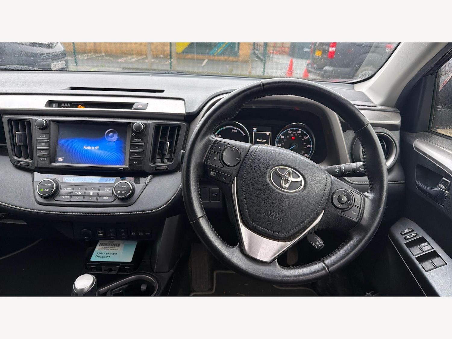 Used Toyota RAV4 2016 for sale - 76865687: Photo 8