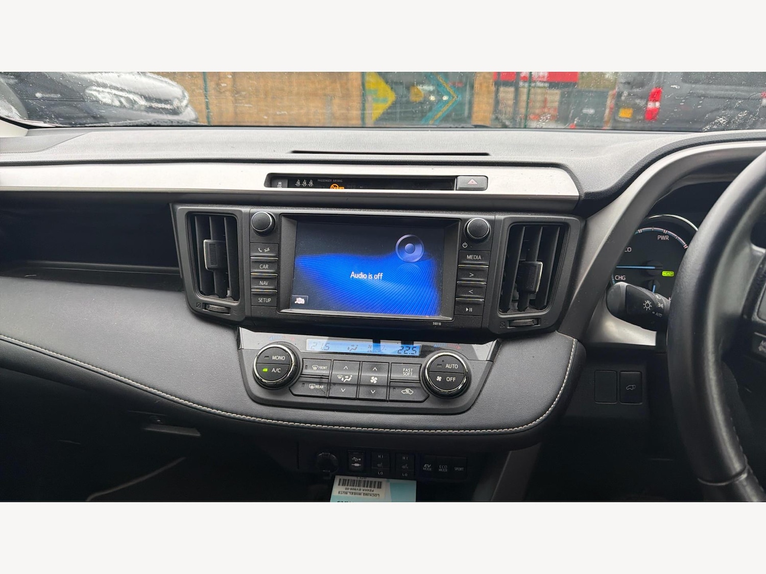 Used Toyota RAV4 2016 for sale - 76865687: Photo 9