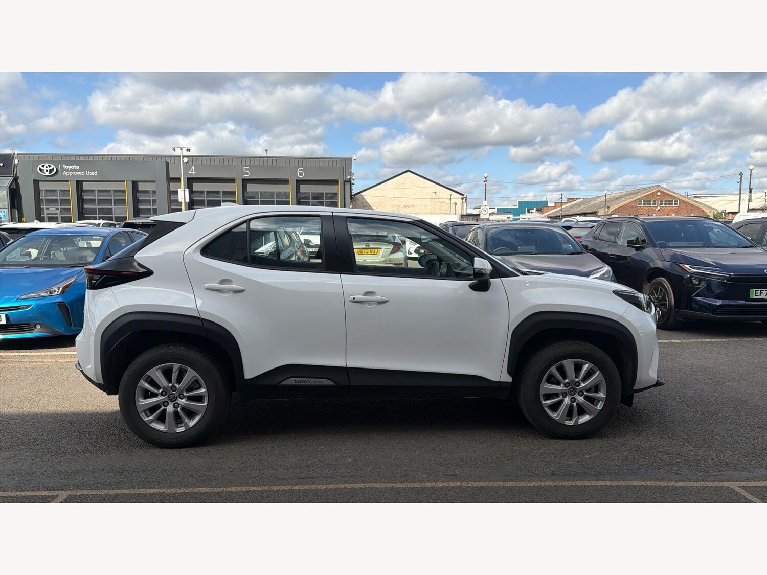 Used Toyota Yaris Cross 2023 for sale - 78007533: Photo 18