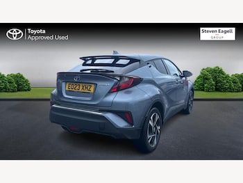 Used Toyota C-HR 2023 for sale - 76964543: Photo