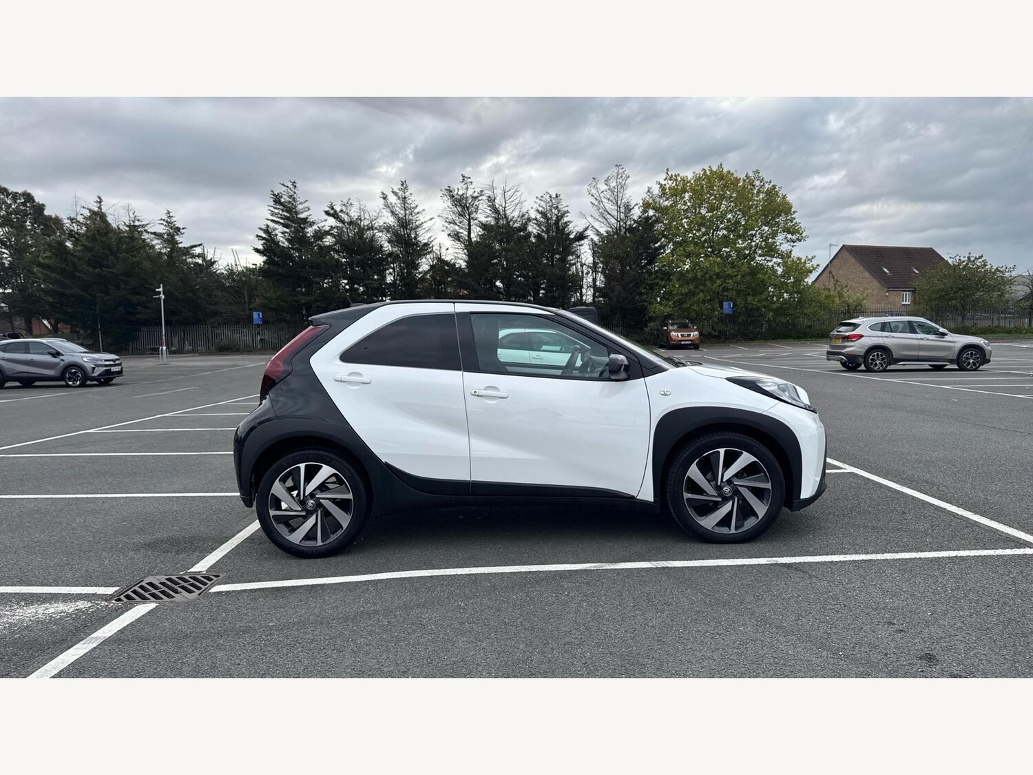 Used Toyota Aygo X 2023 for sale - 76296032: Photo 18