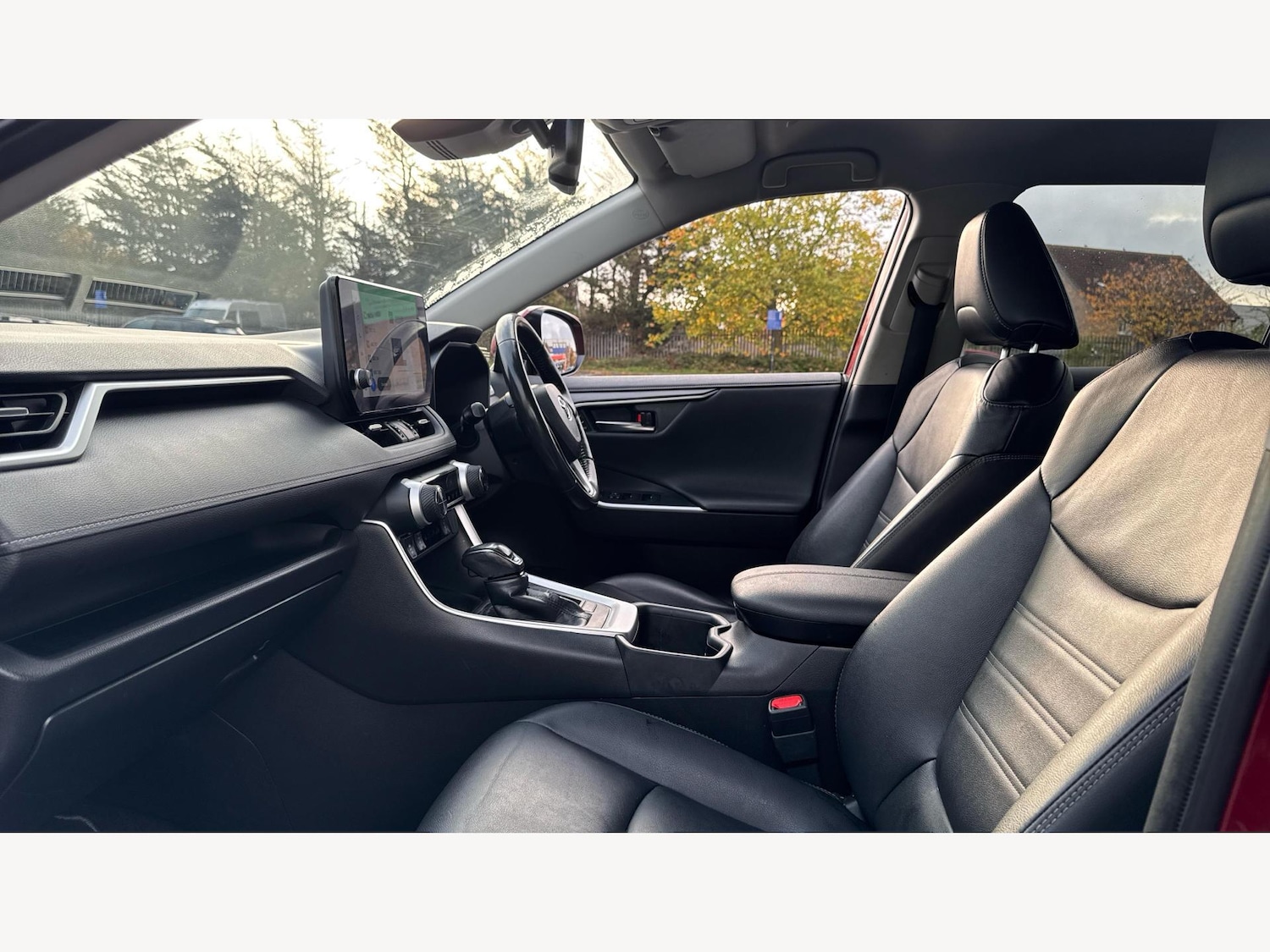 Used Toyota RAV4 2023 for sale - 76633136: Photo 12