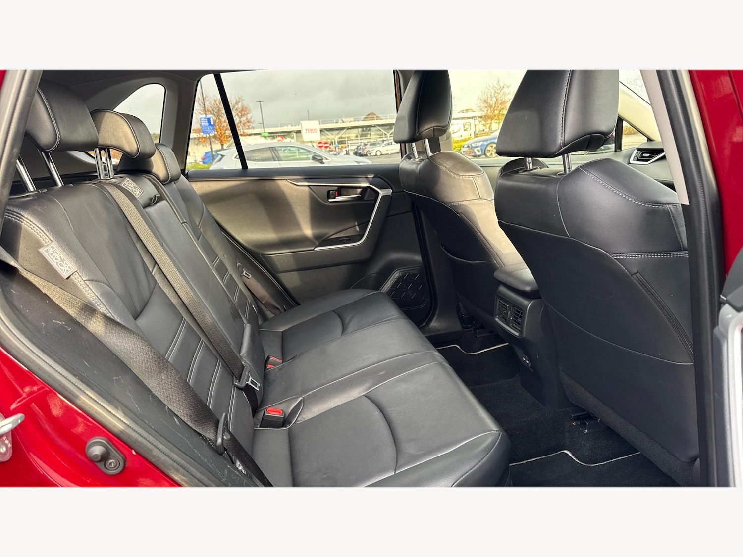 Used Toyota RAV4 2023 for sale - 76633136: Photo 14