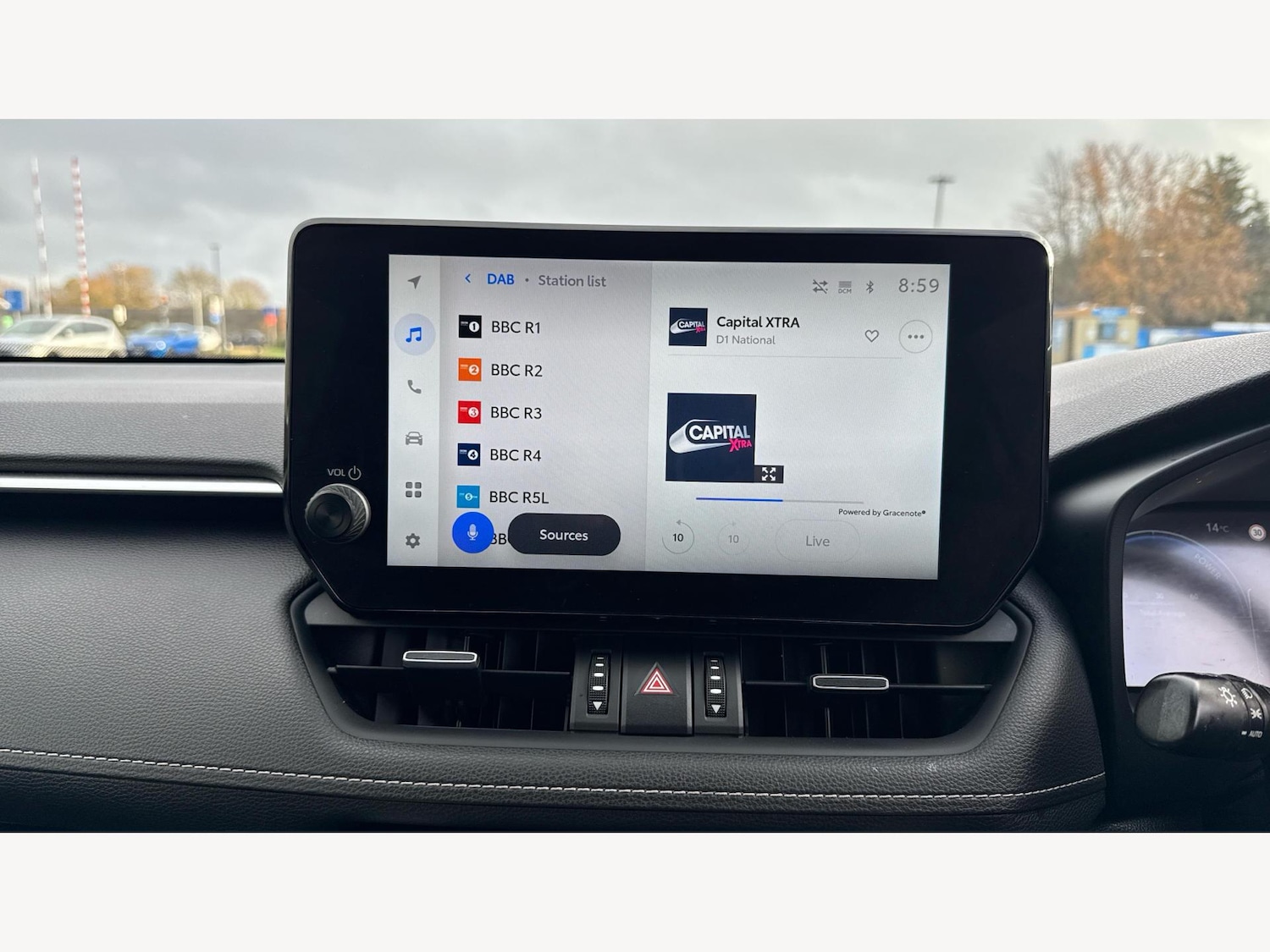 Used Toyota RAV4 2023 for sale - 76633136: Photo 9